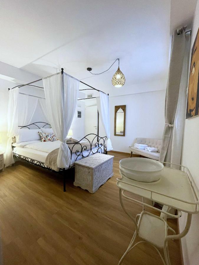 Ai Tre Garofani B&B Trento Exterior photo